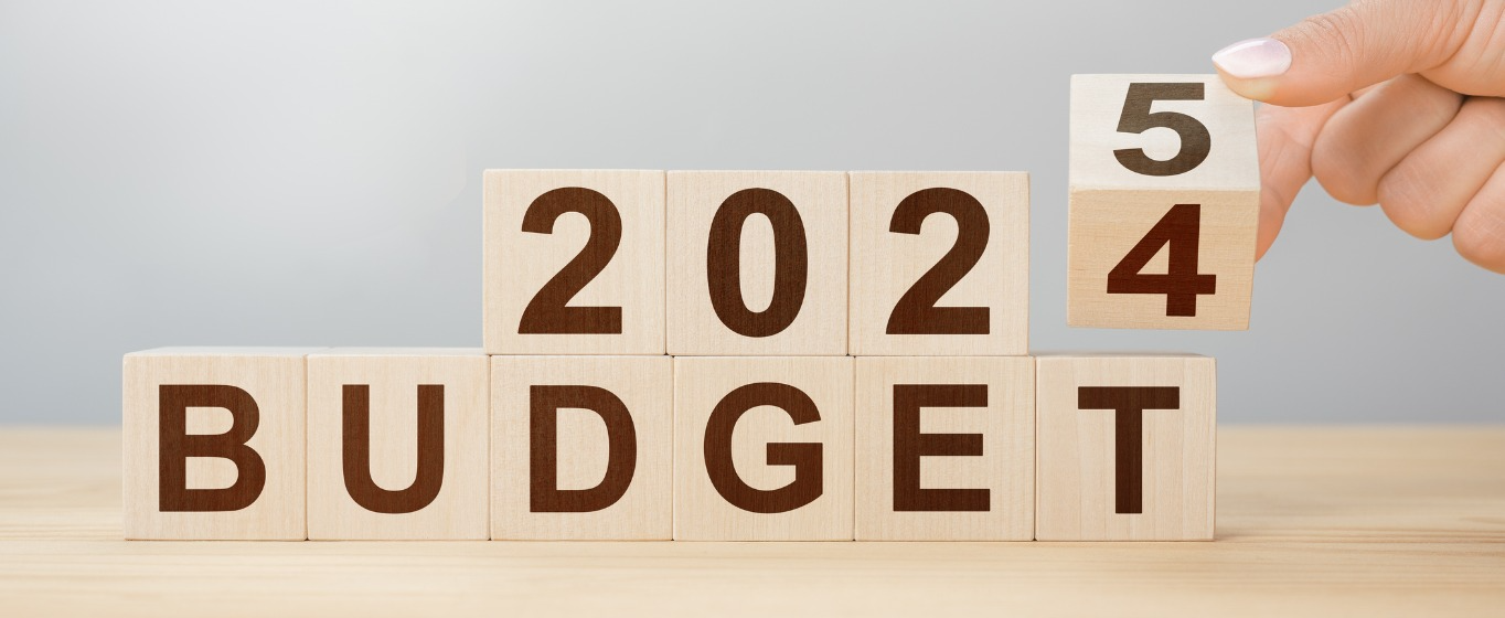 5 Steps for Creating a Budget that Sticks in 2025 Hero Image