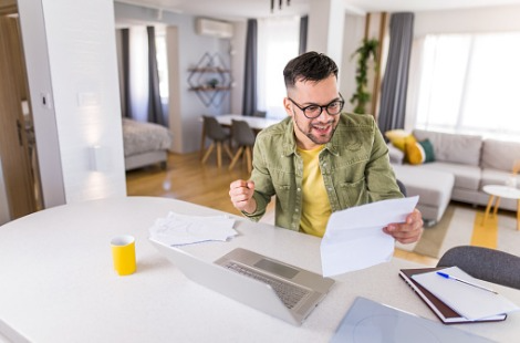 Navigating the Path to Financial Freedom Blog Image 